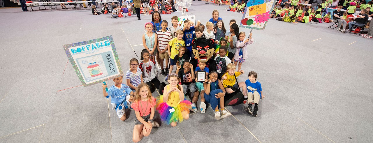 Alpaugh Center event with kids posing