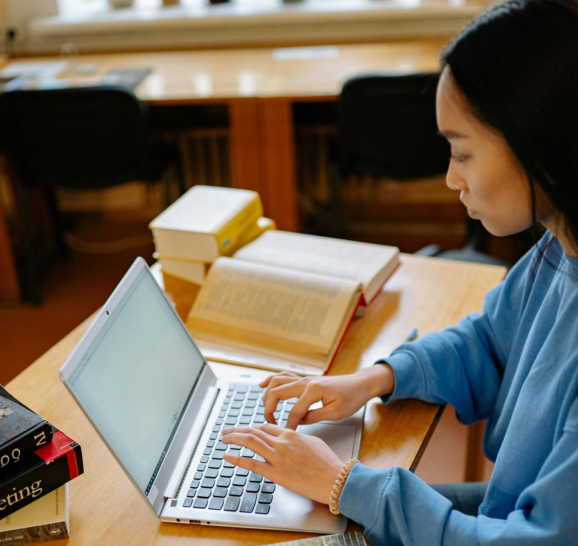 Students on laptop